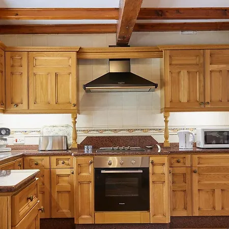 Host & - The Barn Holiday home *
